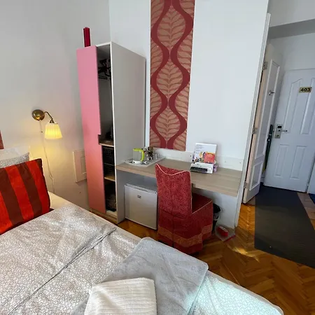 Centerpoint Panzio Digital Pansion Heritage Collection * Budapest