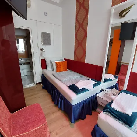 Centerpoint Panzio Digital Pansion Heritage Collection 住宿加早餐酒店 布达佩斯