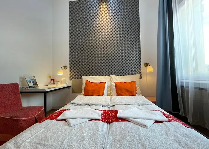 住宿加早餐酒店 Centerpoint Panzio Digital Pansion Heritage Collection